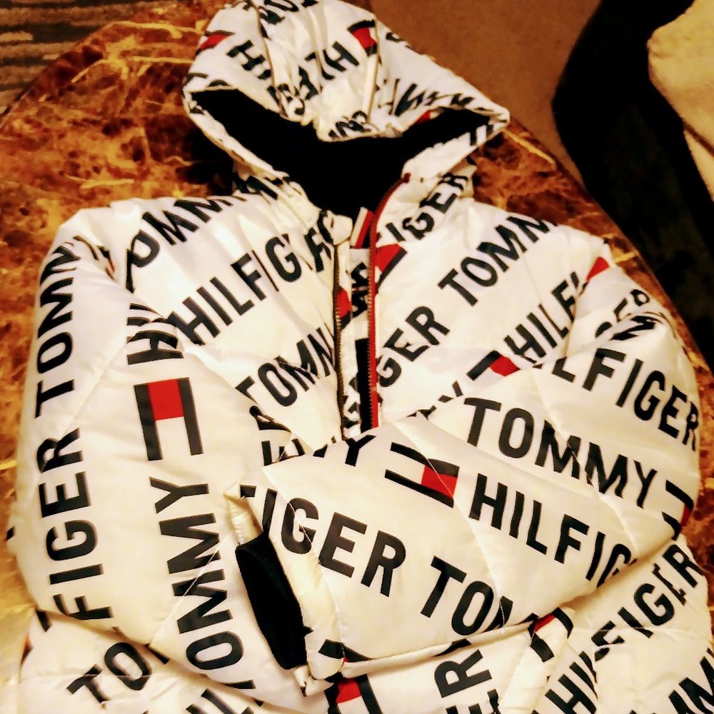 Brand New Tommy Hilfiger Puffer w/ Hood